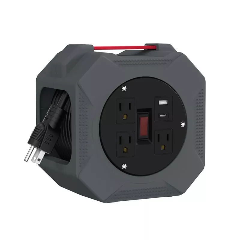 Дали воведувањето на пластичната макара со USB 2.4A со 3 излези со кабел од 30 стапки е неодамнешен развој? Дали воведувањето на пластичната макара со USB 2.4A со 3 излези со кабел од 30 стапки е неодамнешен развој?